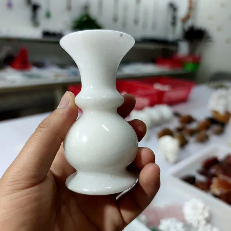 
Hot Selling Sale Crystal Stone Carved Polishing Quartz Sculpture Craft For Gifts 