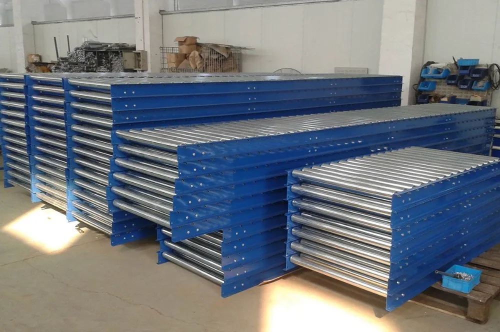 Factory supplying gravity infeed roller conveyor for board storage