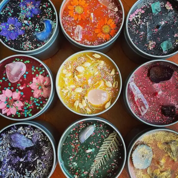 Glass Scented Candle Wholesale Scented Soy Wax Candle with Crystal and Dry Flowers