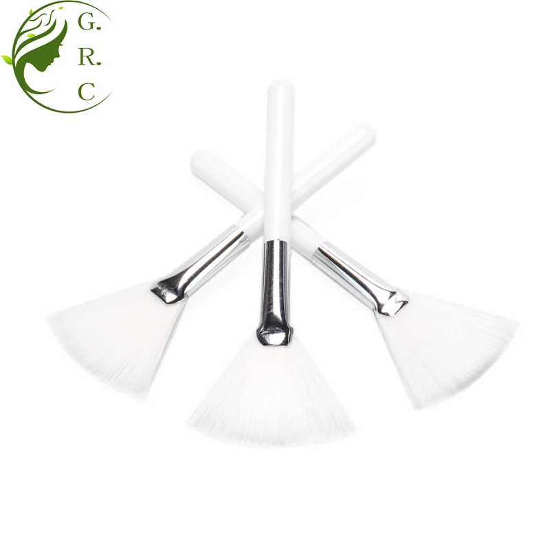 Disposable Travel Size Skincare Full White Single Small Fan Makeup Brushes Mini Silver Chemical Peel Fan Brush For Face Make Up