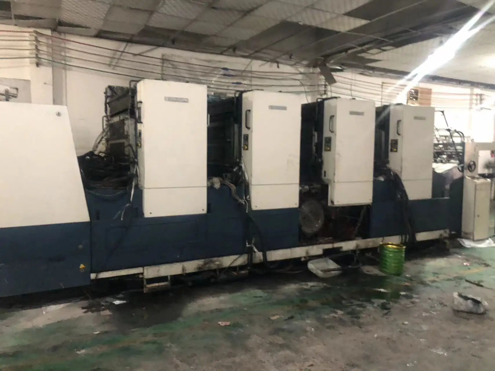 Использованный 440 Четырехцветная печатная машина komori 1997 год офсетная