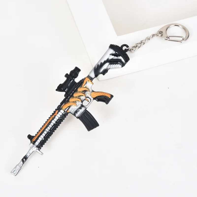 2022 new wholesale Eat chicken key chain 98K camouflage gold keel M416 key chain pendant