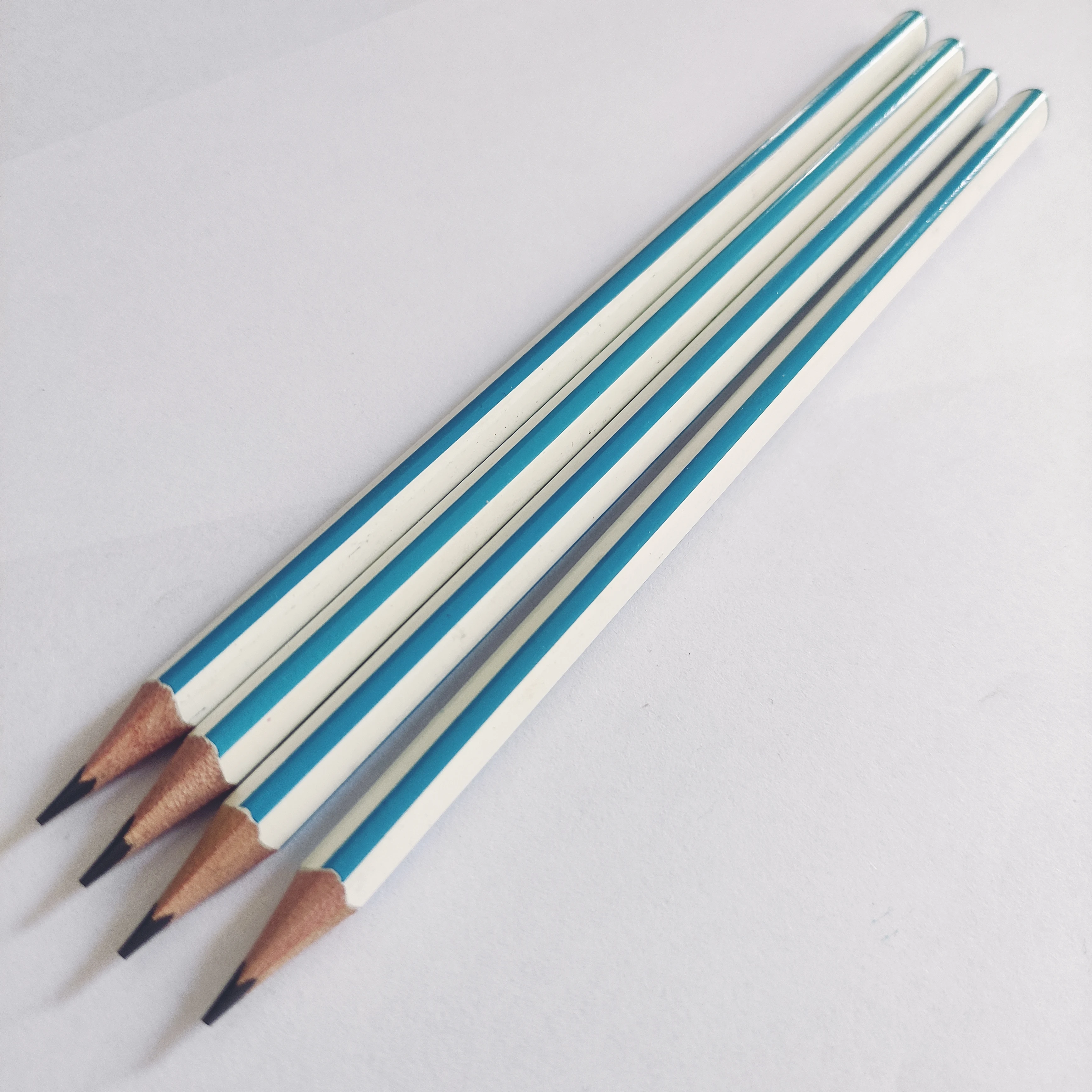 
promotional triangle dipped striped top quality soft wooden Standard Pencils set Customized HB Pencils 6 pcs blister /set 