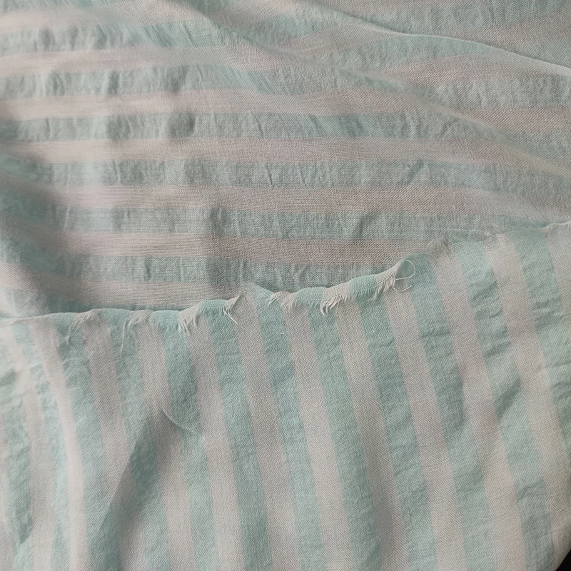 Premium 50% Rayon Ribbed Stripe Cozy 60D 90Gsm 50% Cotton Seersucker Bubble Shirt Plaid Fabric Cotton For Baby Clothing