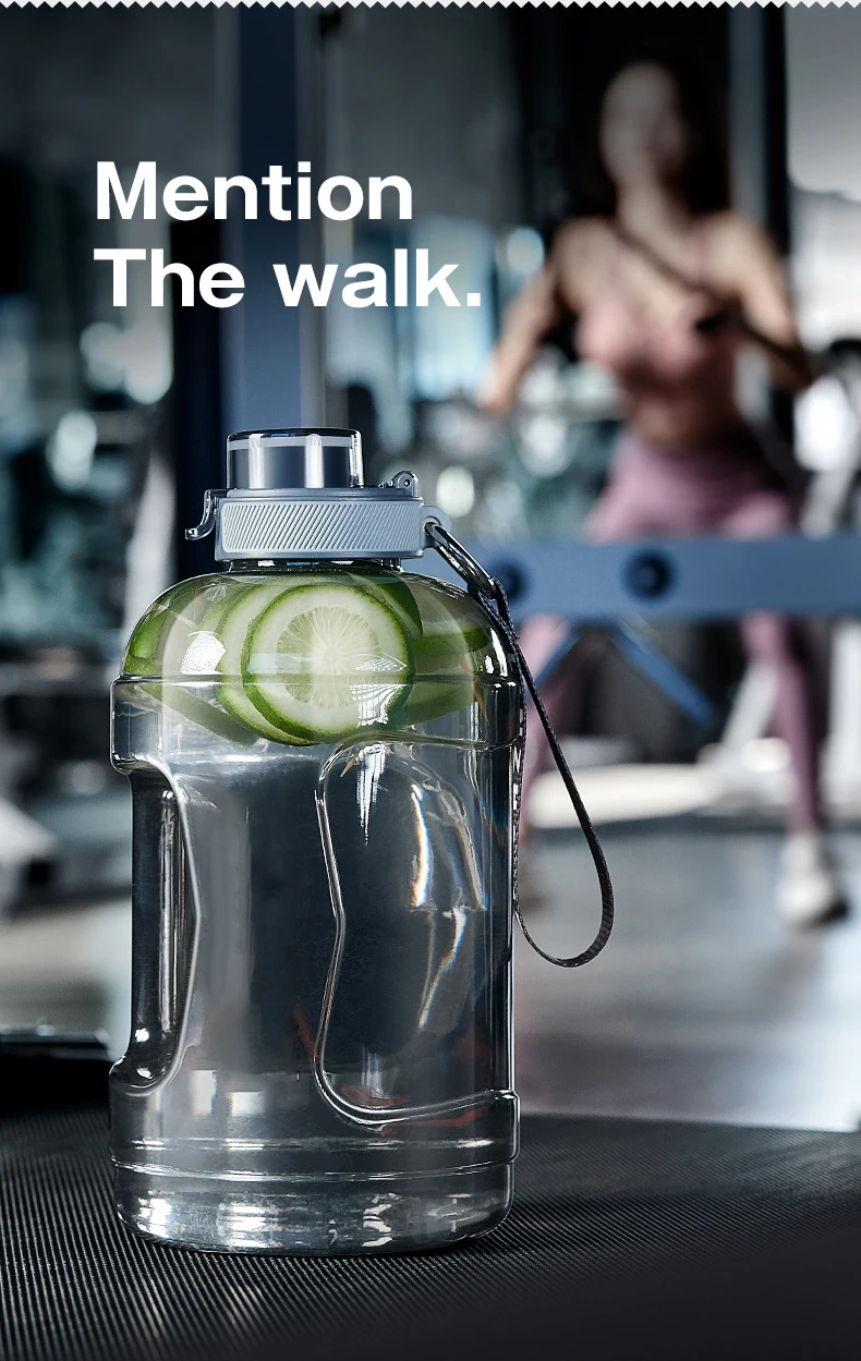 Water Bottles Gym jug bpa free custom logo Plastic Motivational Half gallon/2.2l /one gallon/1 gallon water bottles with sleeve