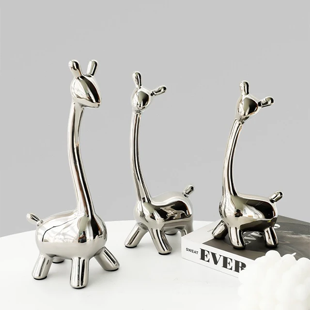 Chinese modern design creative  ceramic arts and crafts Silver-plated ceramic Fawn family of four for minimalist wedding decor