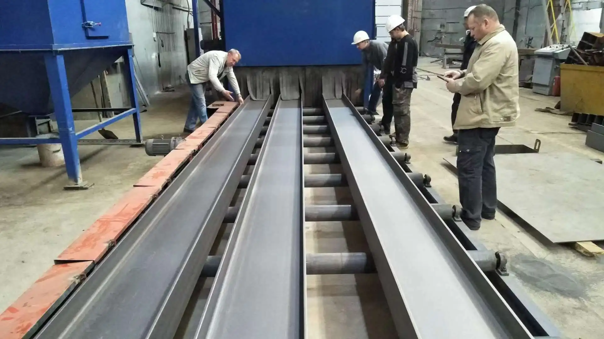 Shot blasting machine for i sections rust remove