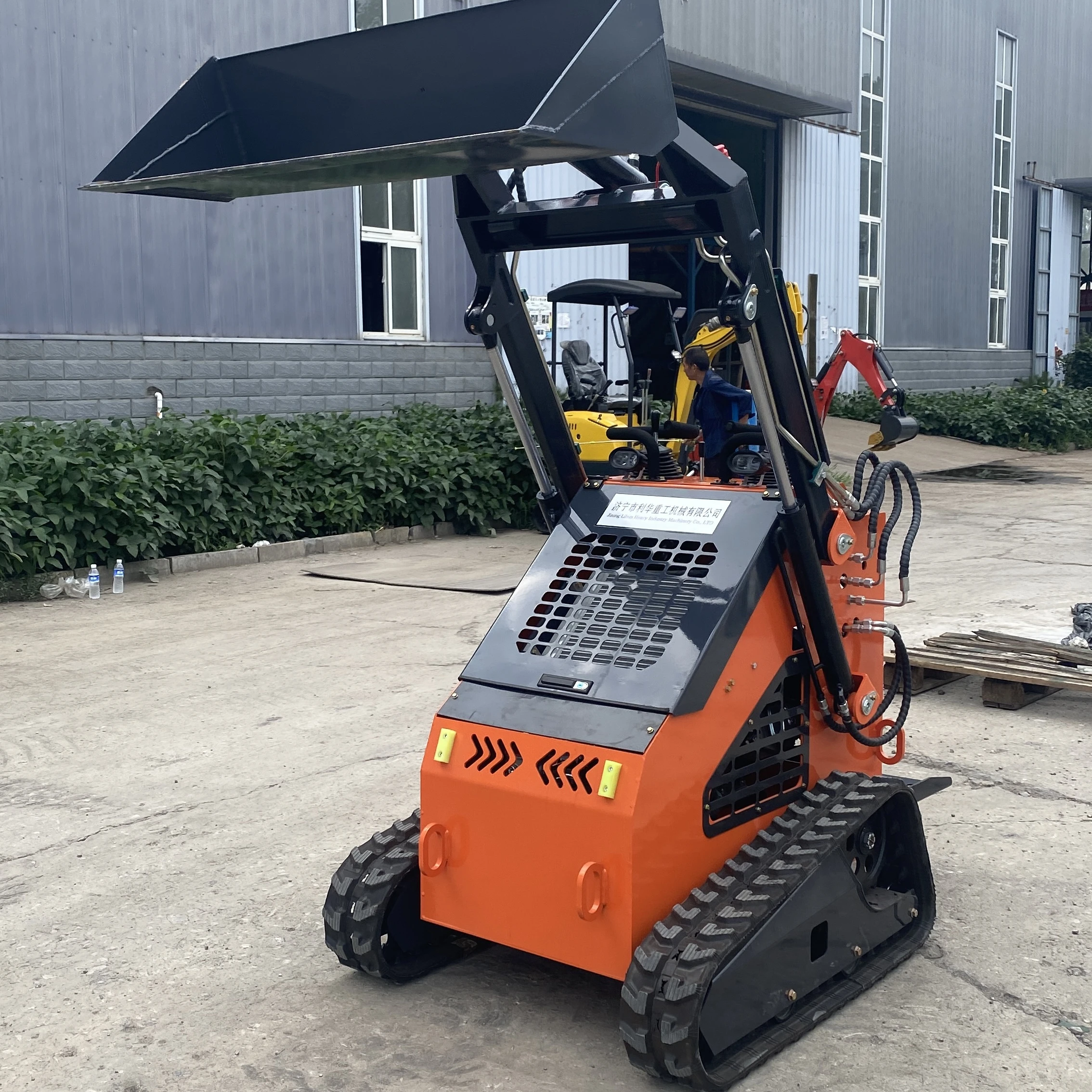 Free shipping cheap new small mini small garden loader track mini skid steer loader