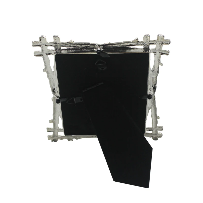 Novel Design European Style Gold Metal Photo Picture Frame Home Decoration Display