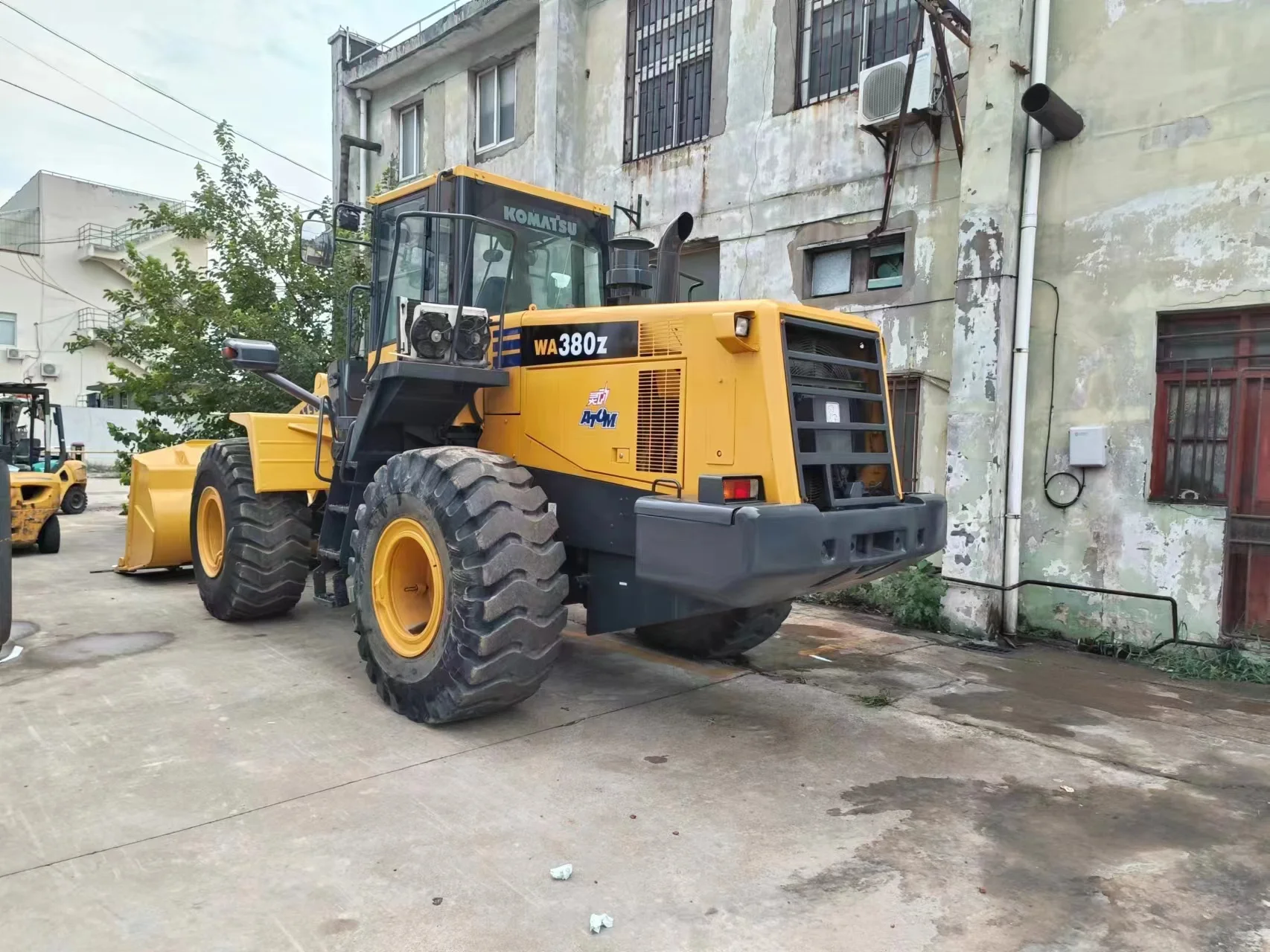 Second-hand Komatsu WA380-6 wheel loader pay loaders construction machinery wa500/ wa600 tyres machinery for sale wa380 wa320
