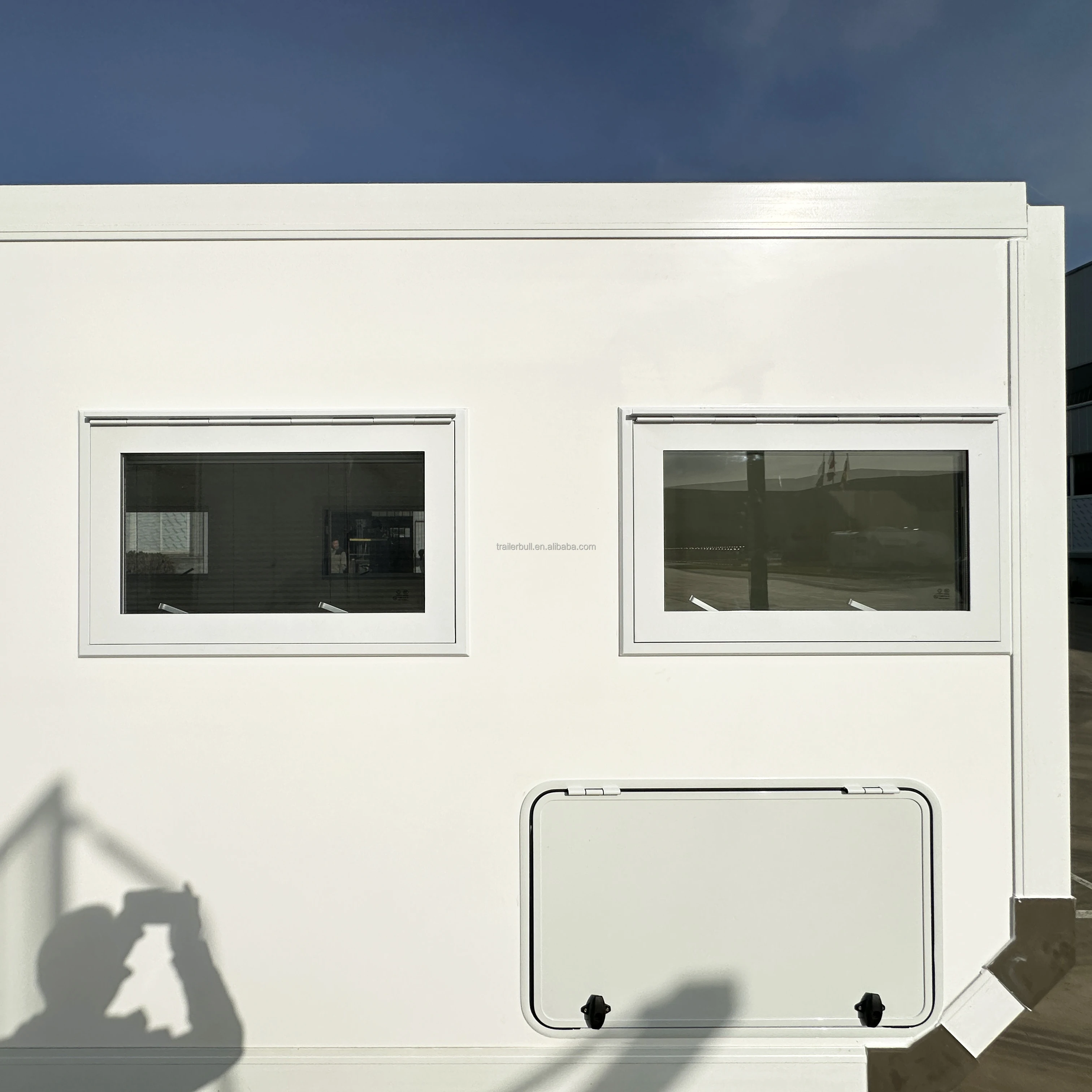Customizable Tempered Glass Expedition motorhome Windows for DIY Overland Expedition vehicles flatbed Truck Campers RV Trailers