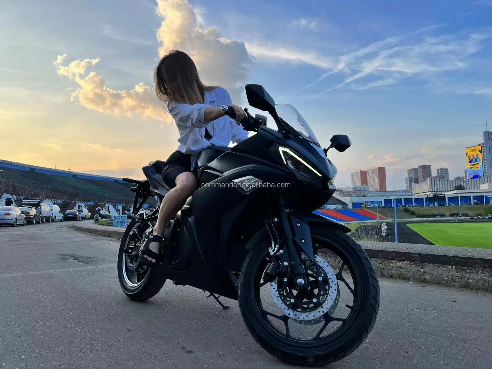 COMMANDER  3000W 5000W hub Motor 72V lithium battery electric motorcycle