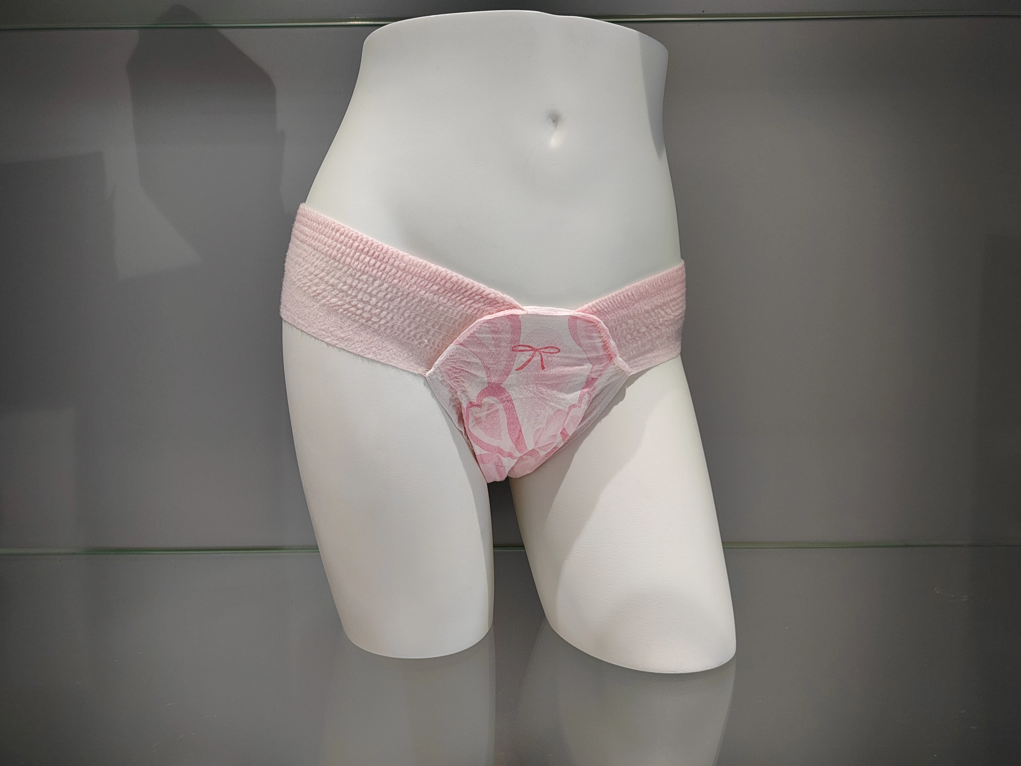 Wholesale hot Disposable organic menstrual women panties pant type  adult diapers underwear for women girls female