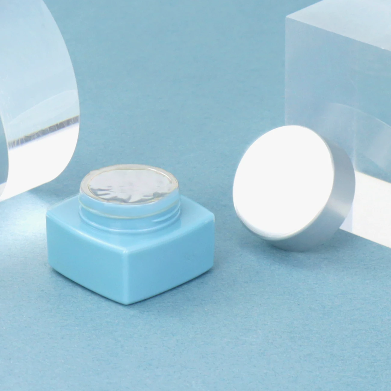 Custom blue 5g nail polish plastic glue jar cosmetic packaging container builder gel jar for Nail lengthening gel