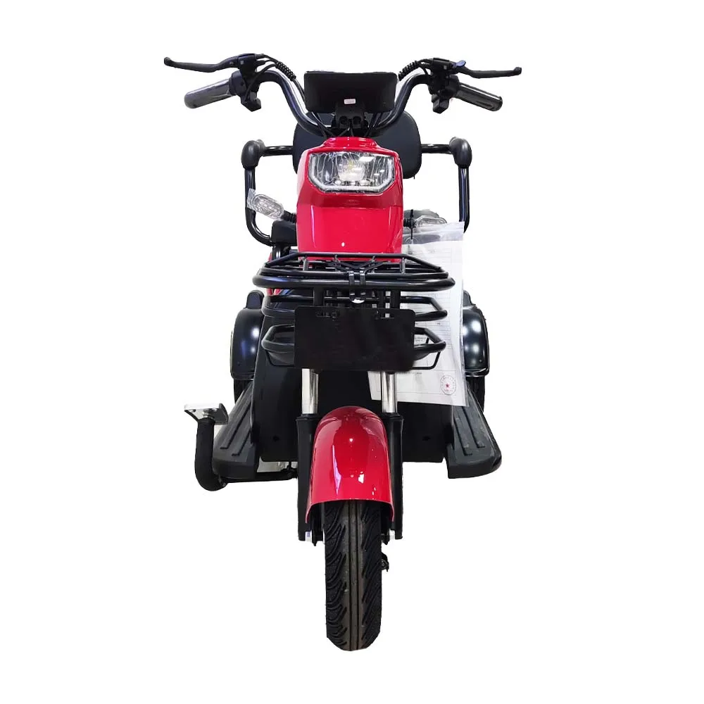 Top Fashion Tuk Three Wheel Motorcycle Lifan Trike Electric Canvas Bajaj Motor Taxi Passenger Motorized Tricycle