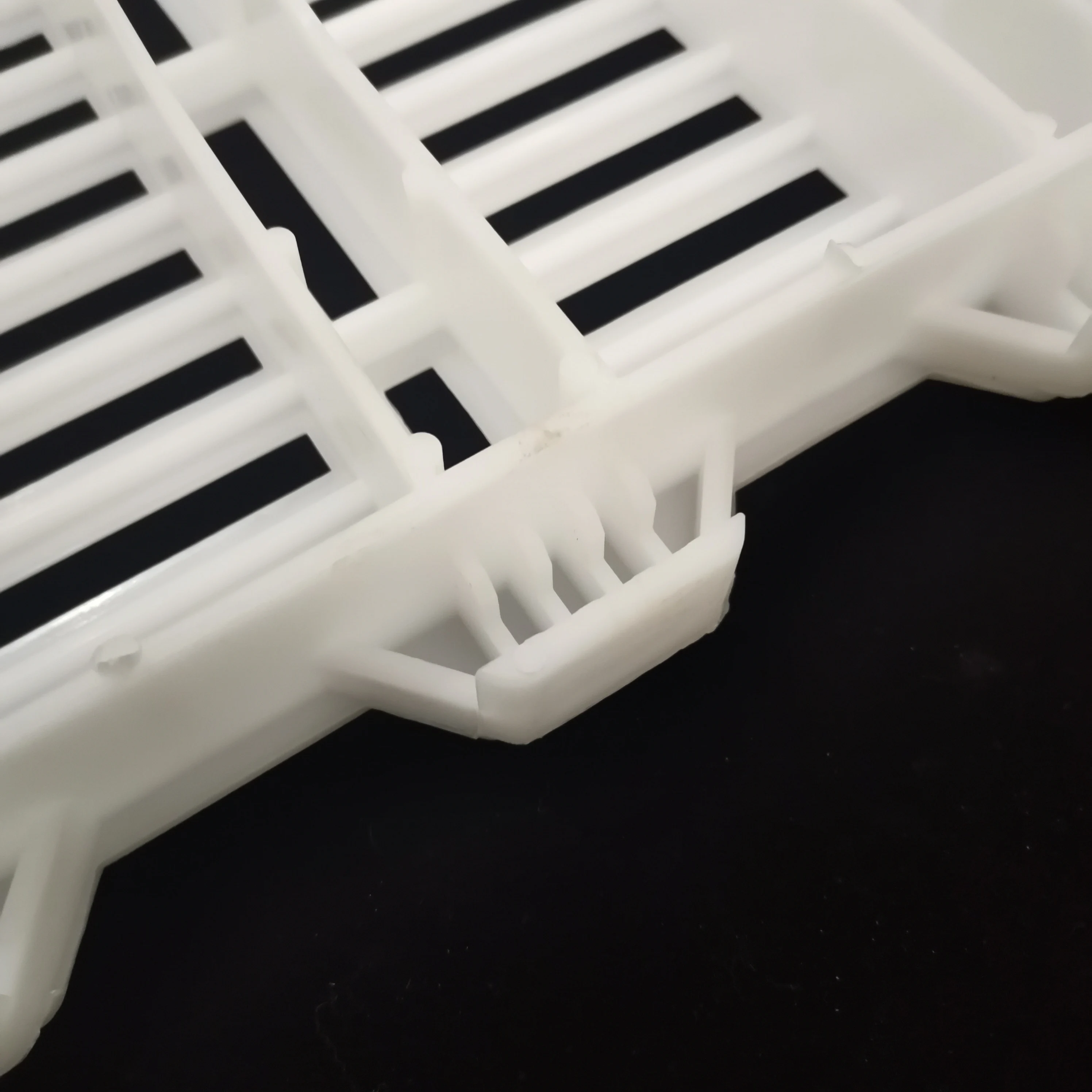 wholesale durable animals dung leakage plate for chicken  duck goose pig cow  sheep farm equipment