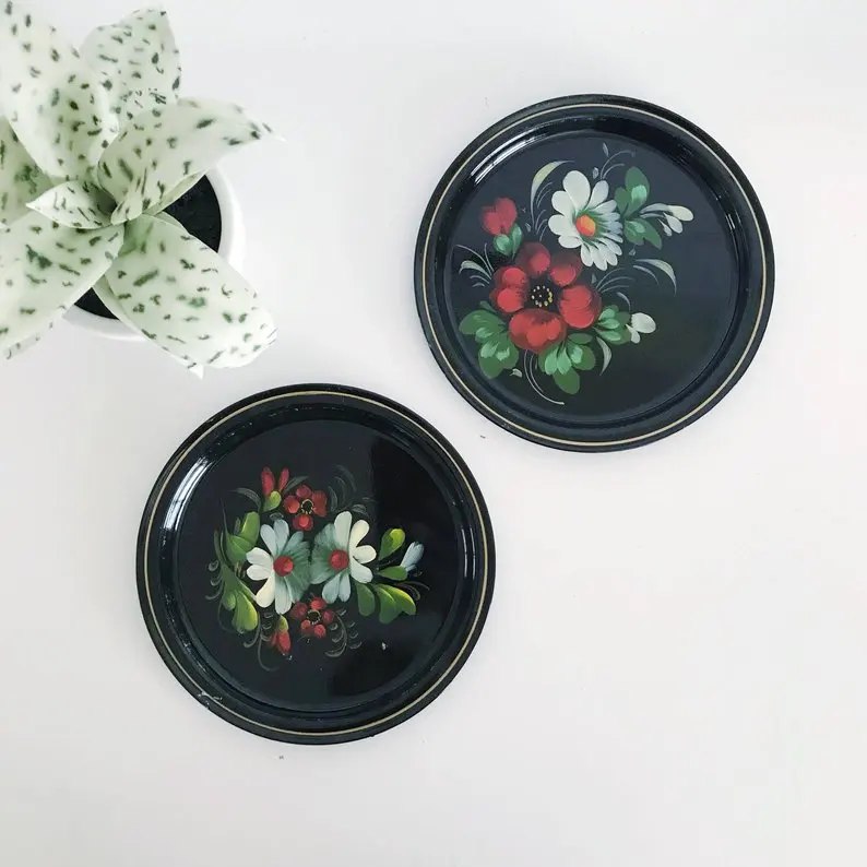 Wholesale round camping enamel metal dinner salad plates with red flower printing