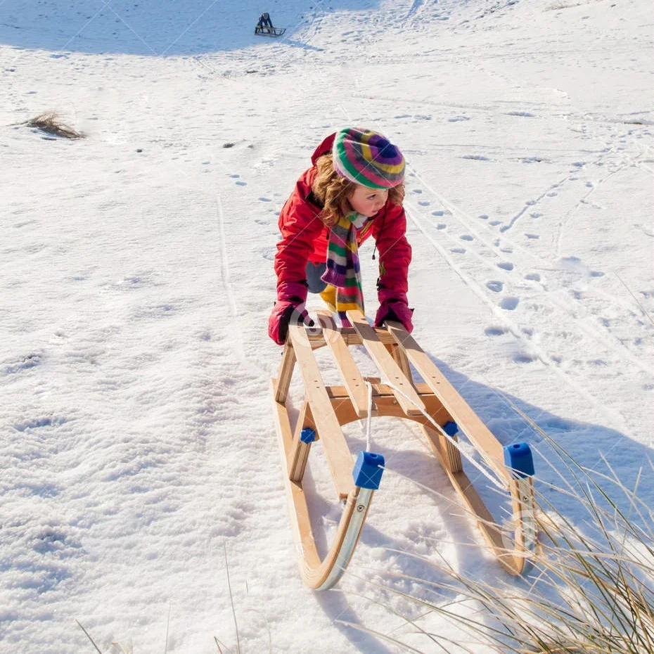 Europe Hot Sale Outdoor Wood Folding Toboggan Sledge for Kids Winter Sports