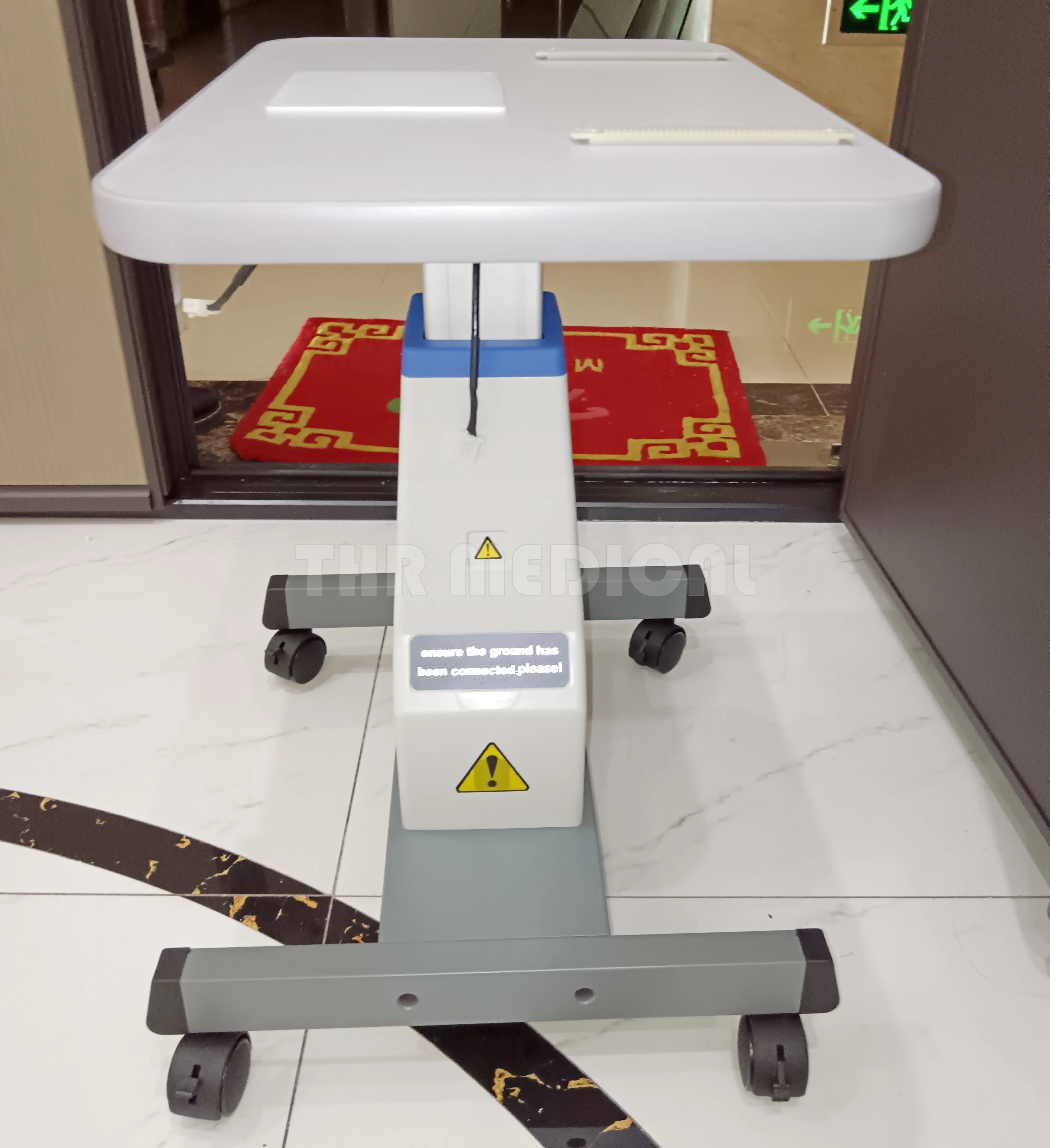 THR-MT01 Medical Cheap Ophthalmic Instruments Motorized Lifting Table Price
