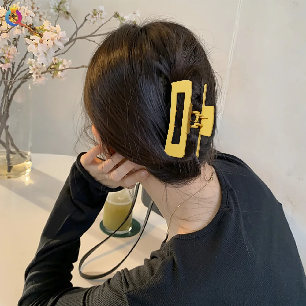 QIYUE Large Matte Hair Catch Korean Style Hair Clip Back Head Shark Clip Hair Accessories