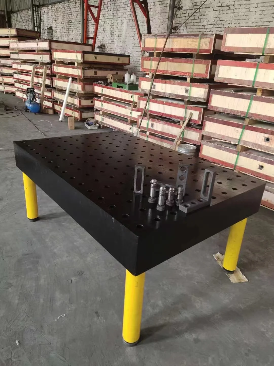 2D 3D Cast Iron Nitrided Steel Nitriding Welding Table with Fixtures and Accessories
