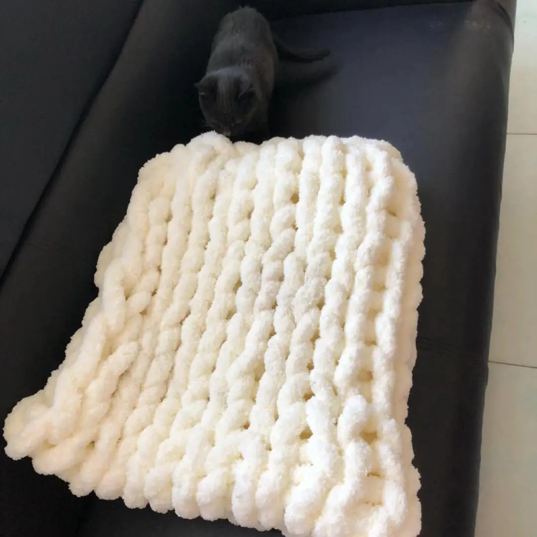 knitting soft micro 0.3 bulky 2 mm carpet velvet ice feather jumbo chenille yarn dying for glove