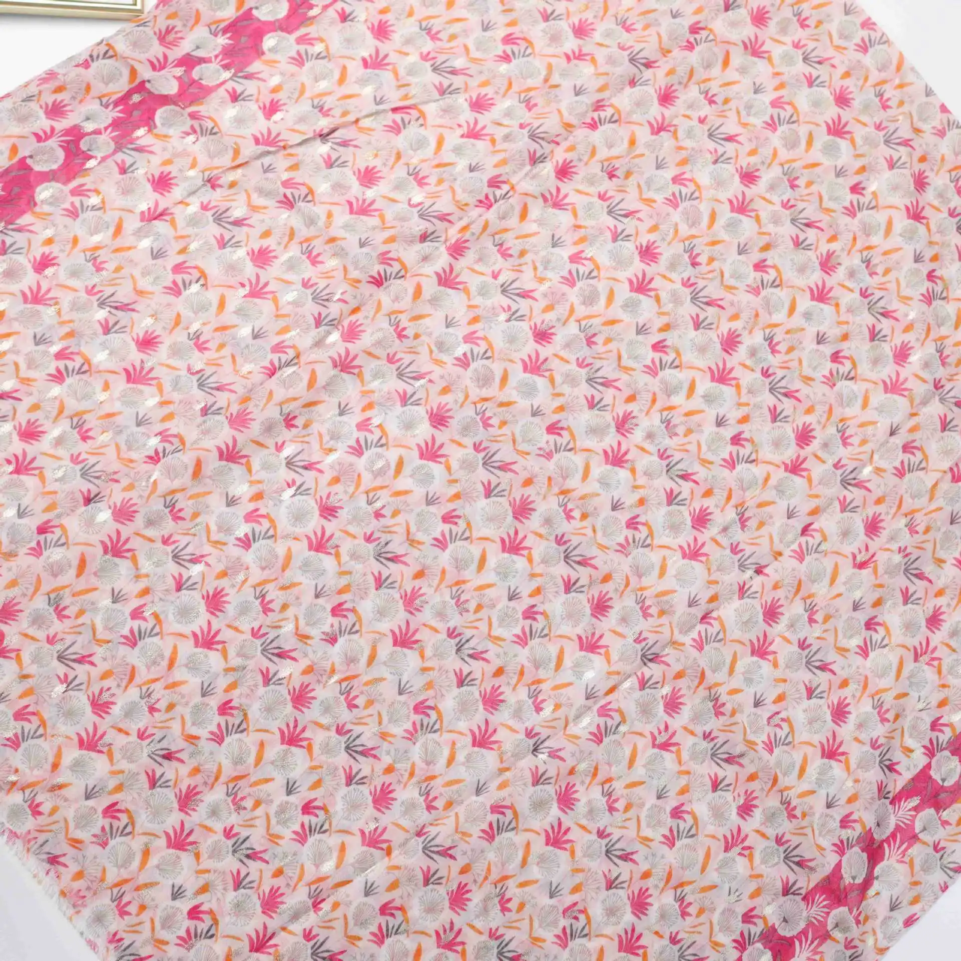 OEM ODM Custom Design Pink Floral Printed Scarves Hijab Spring High Quality Fashion Soft Viscose Cotton Shawls Scarf for Women