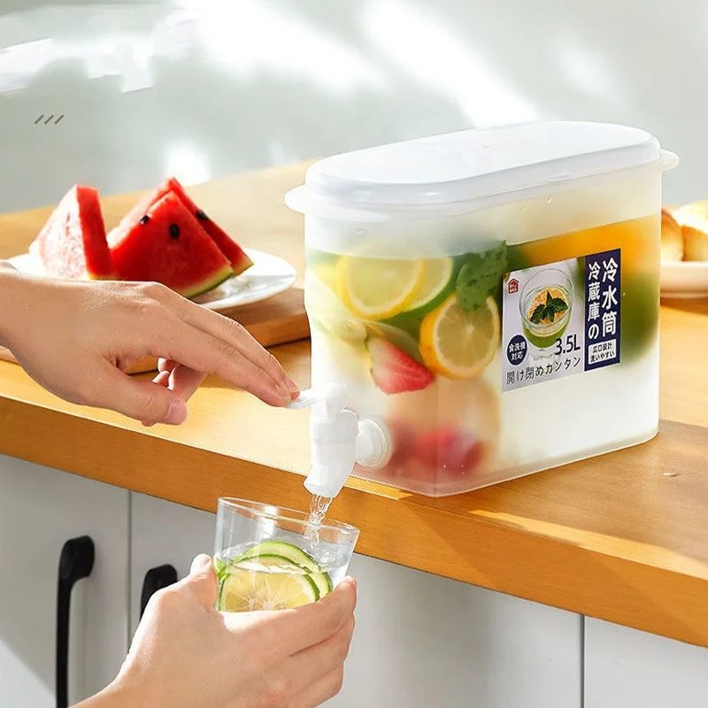 Hot Selling Products 2023 3.5L Refrigerator Drink Dispenser with Tap Faucet Cold Hot Water Bucket Fill Bottle Jug