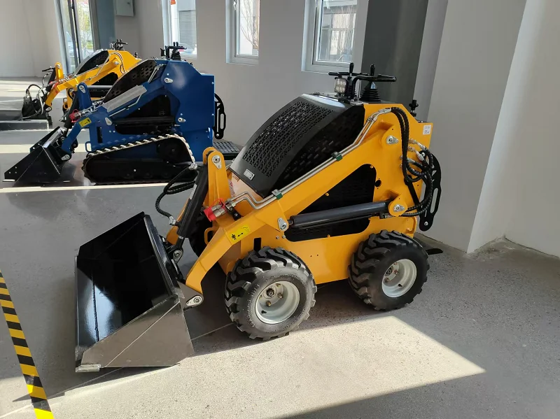 Export mini slip loader manufacturers indoor construction small forklift multi-function loader