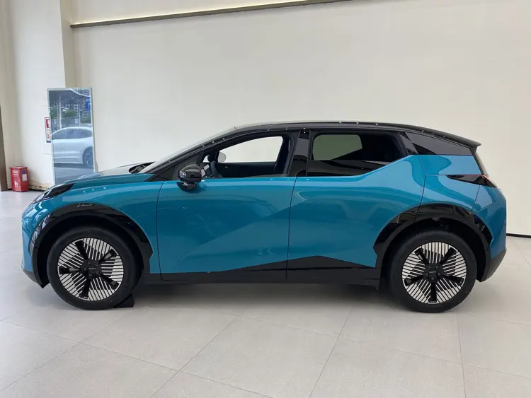 2024 new styles electric car power new energy vehicle four seats sedan new power car