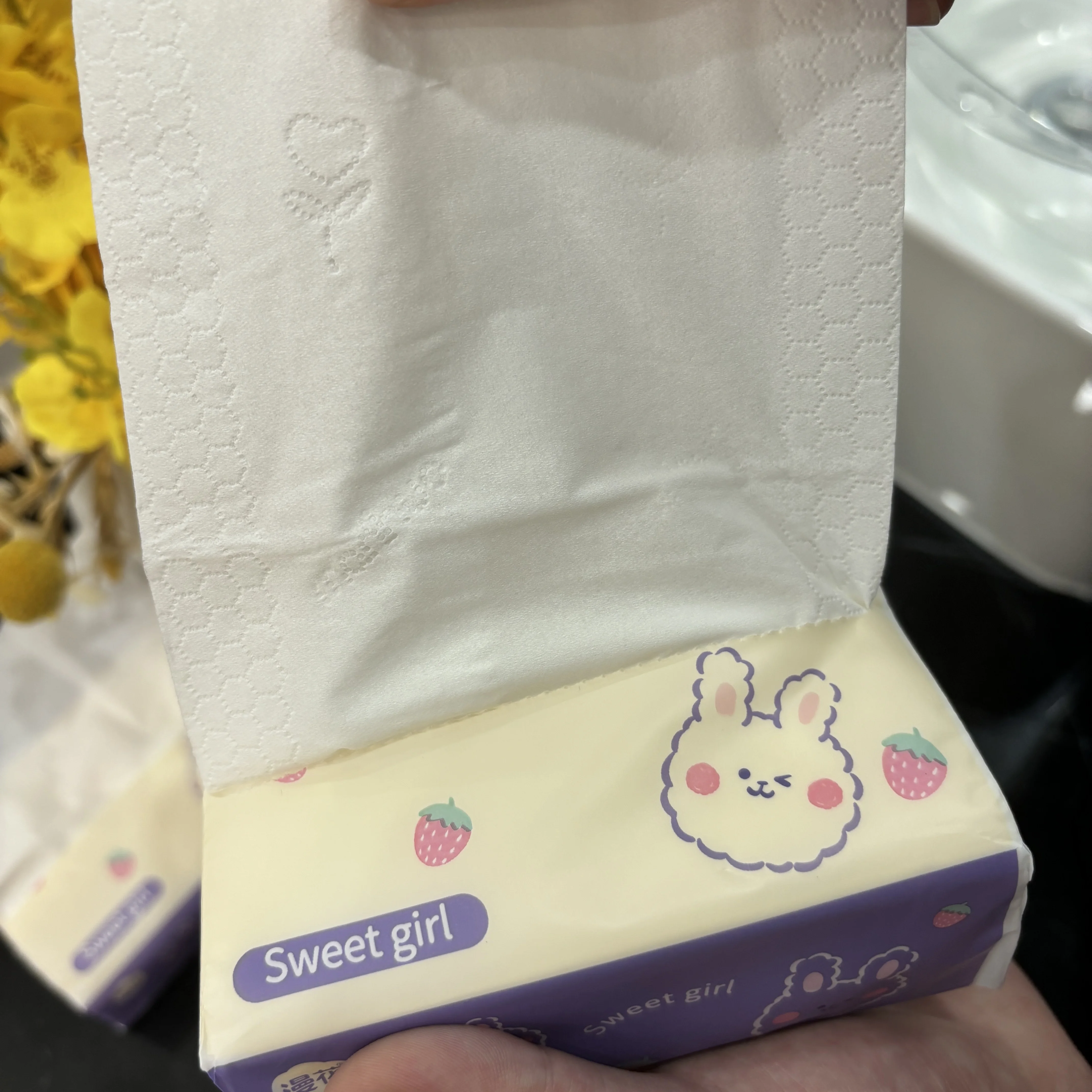 Daily Use Soft Premium Skin-Friendly Face Disposable Paper Tissue