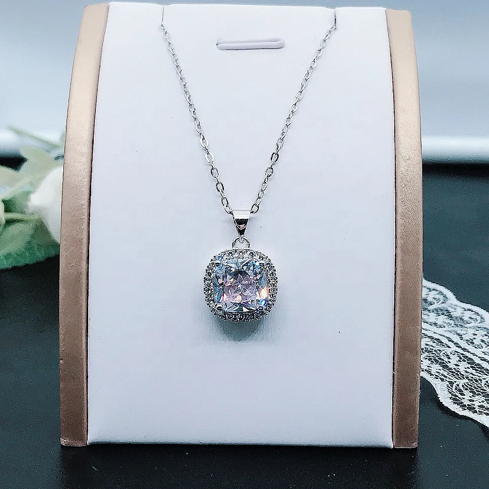 Classic Shiny Square zircon Pendant Necklaces for Women Retro Sweater necklace Short Chain Accessories