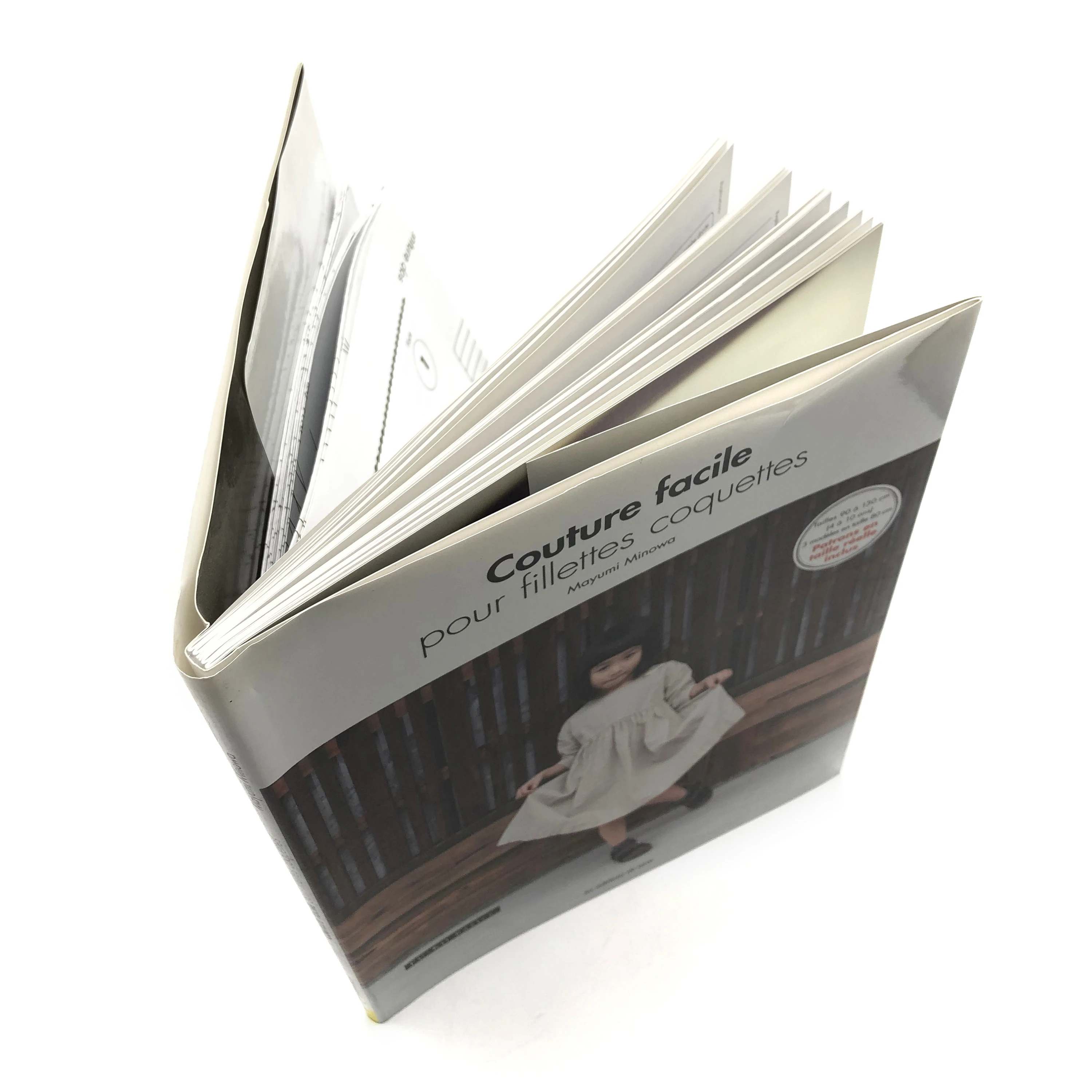 High end wholesale a4 saddle stitching color brochure booklet printing catalogue brochure printing