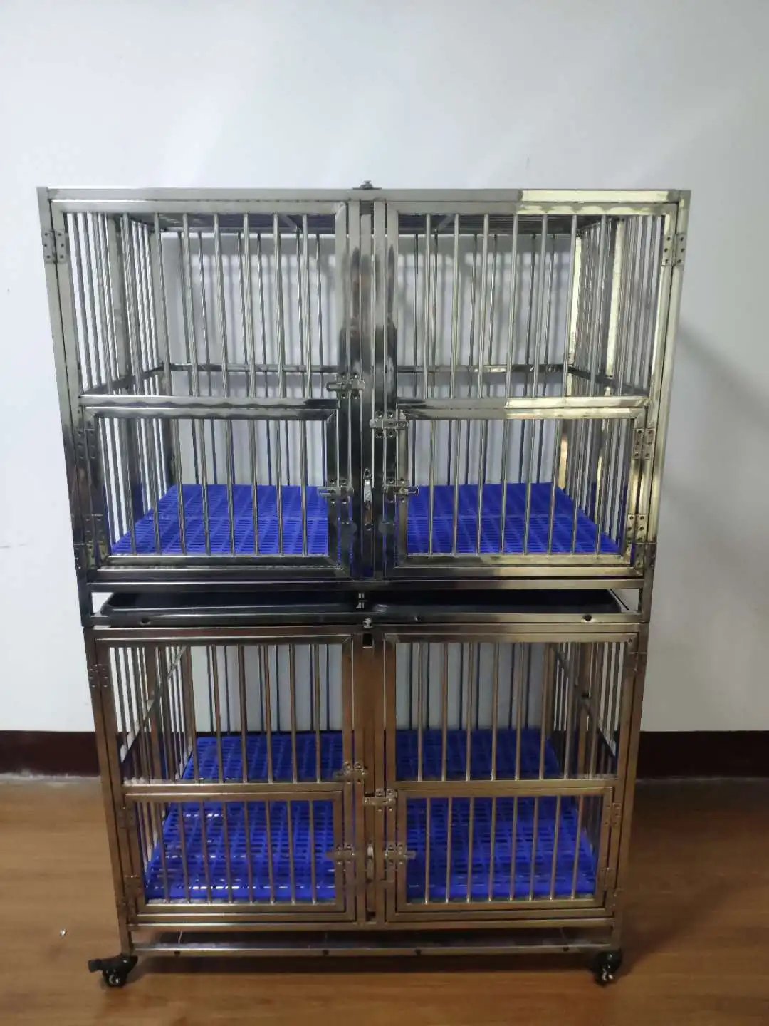 Large Stainless Steel Wooden Dog House Pet Transport Kennel Breathable Metal Mesh Dog Cage