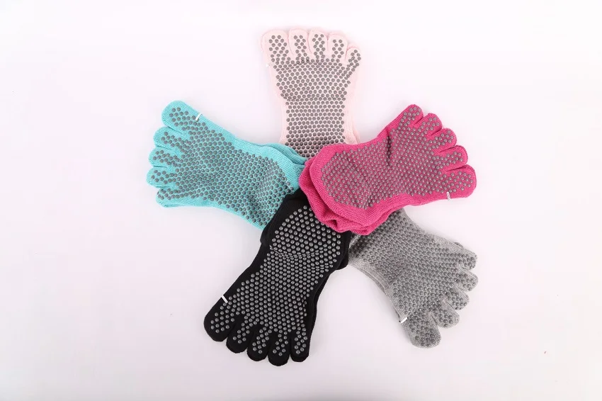 
TKing Good Quality Custom Five Finger Anti Slip Indoor Women Knitted Yoga Pilates Ankle Socks 