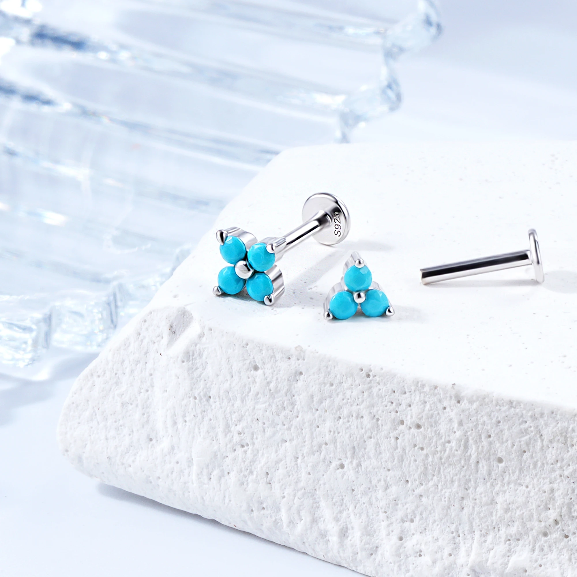 2024 The Latest Design Jewelry Six Prong Set CZ Opal Top Internally Threaded Silver Labret Piercing Wholesale