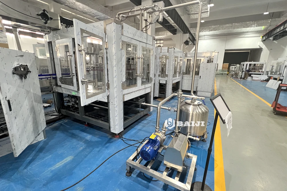 Automatic 3 in 1 rotary small bottle fruit juice making filling machine production line