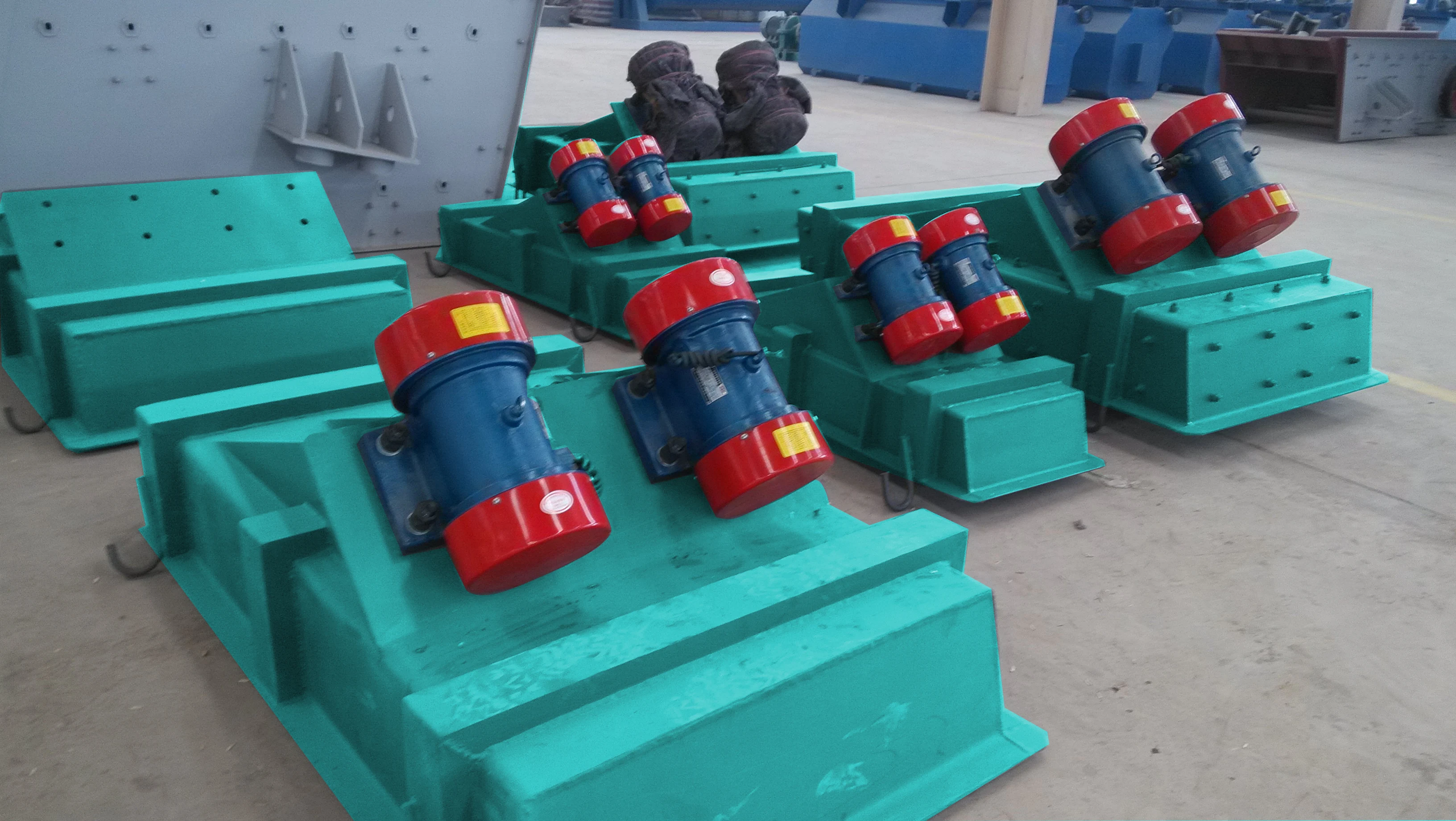 High Quality Most Popular Vibrating Feeder Vibrating Screen Feeder Vibrating Grizzly Screen Feeder