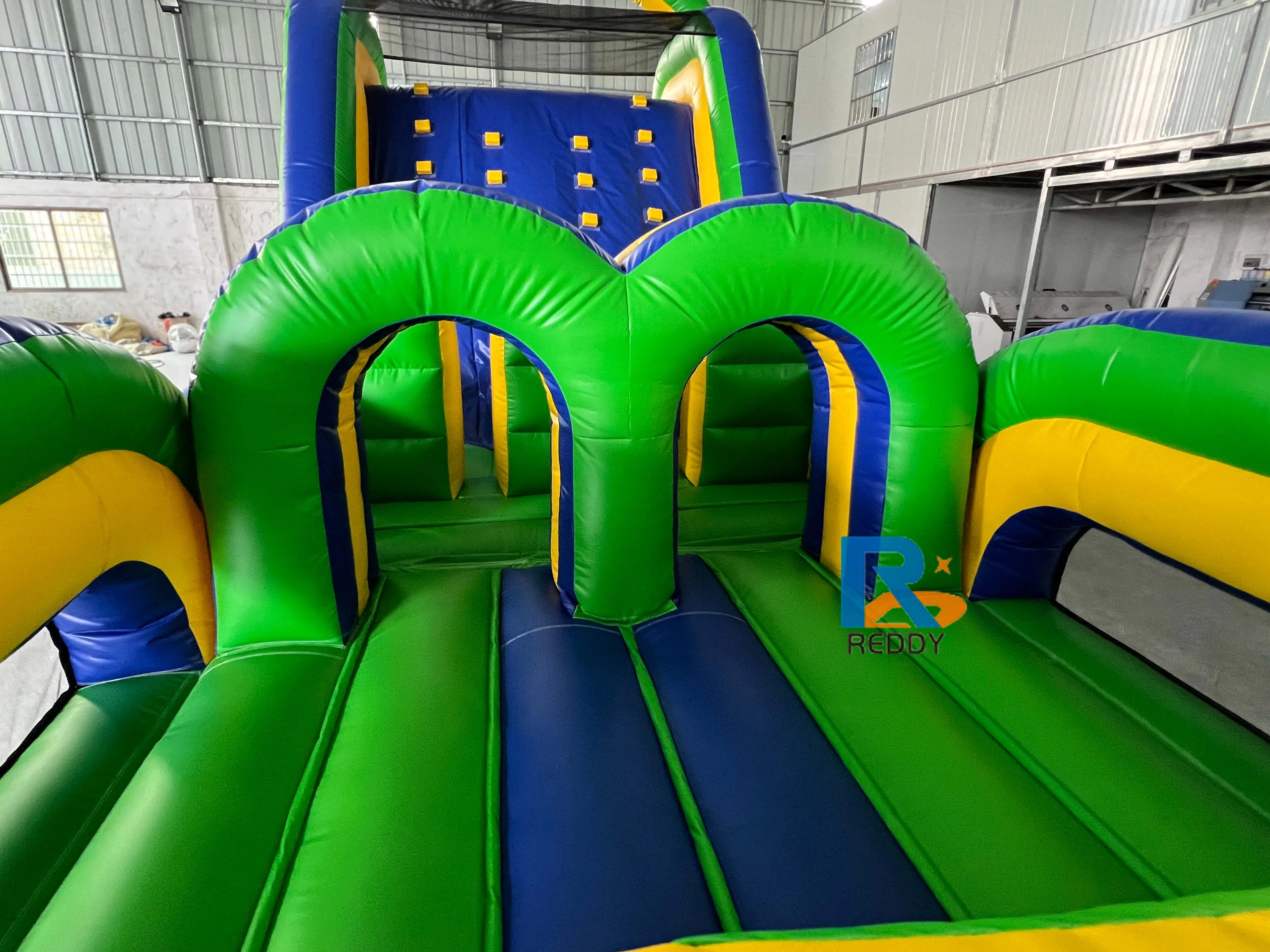 Customized Commercial Inflatable Bouncy Obstacle Course Playground Exciting Fun for All Ages