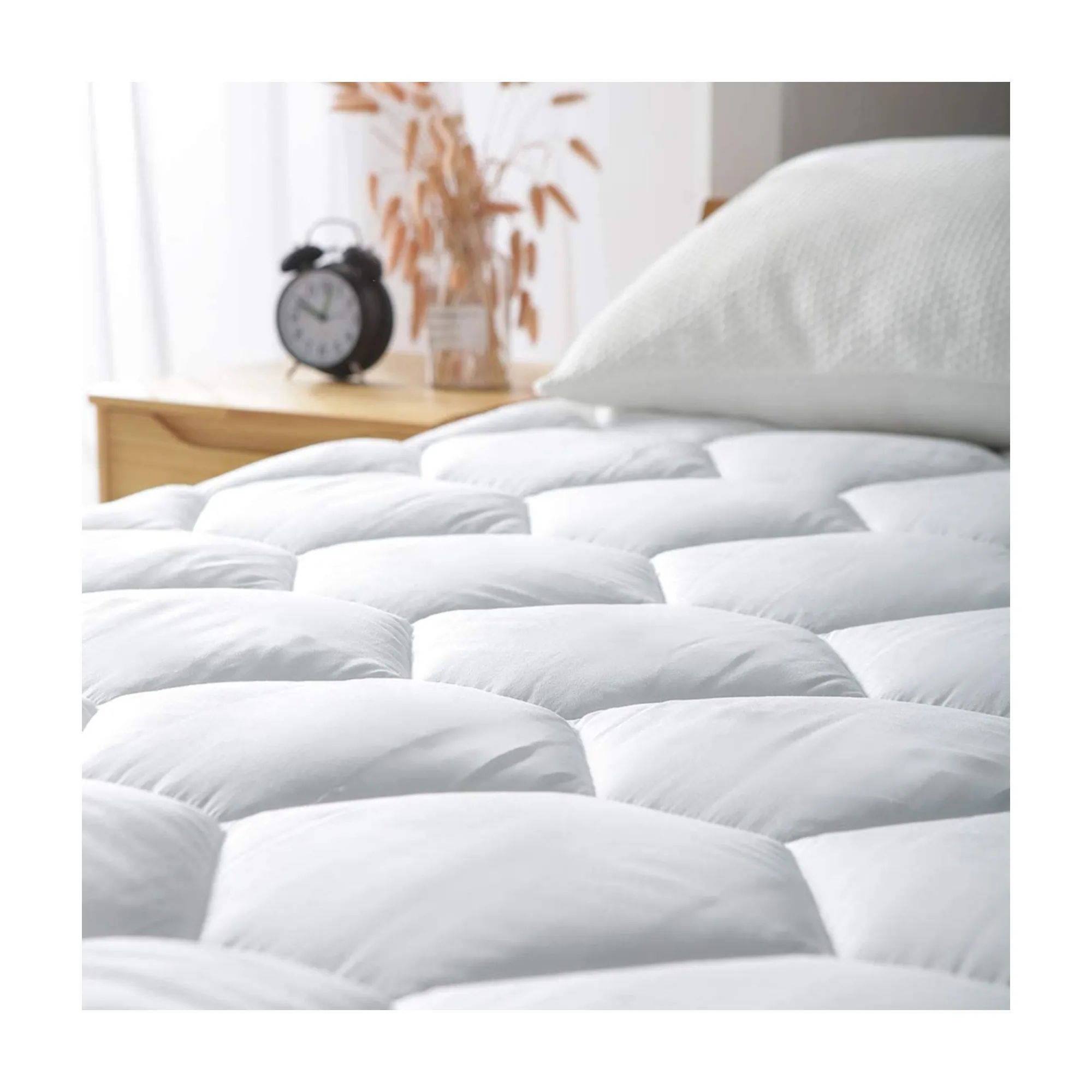 2021 China Special Sale Factory King Queen Size Mattress Topper