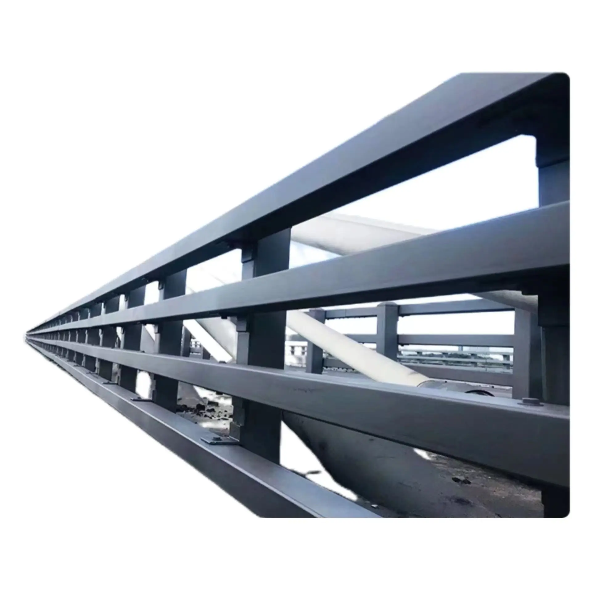 High-end durable safe reliable multi-purpose  thick and assembling able expressway anti-collision Isolation railing