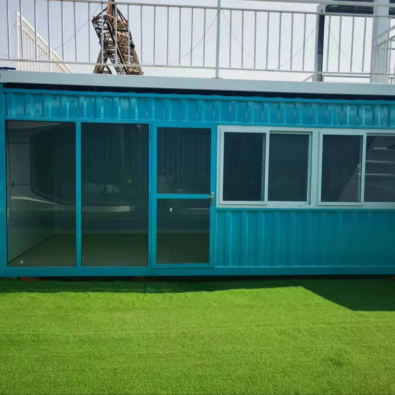 Promotional Oem Low Price  Best Selling 40 ft Luxury Foldable Container House  With 2 or 3 Bedroom and Toilet