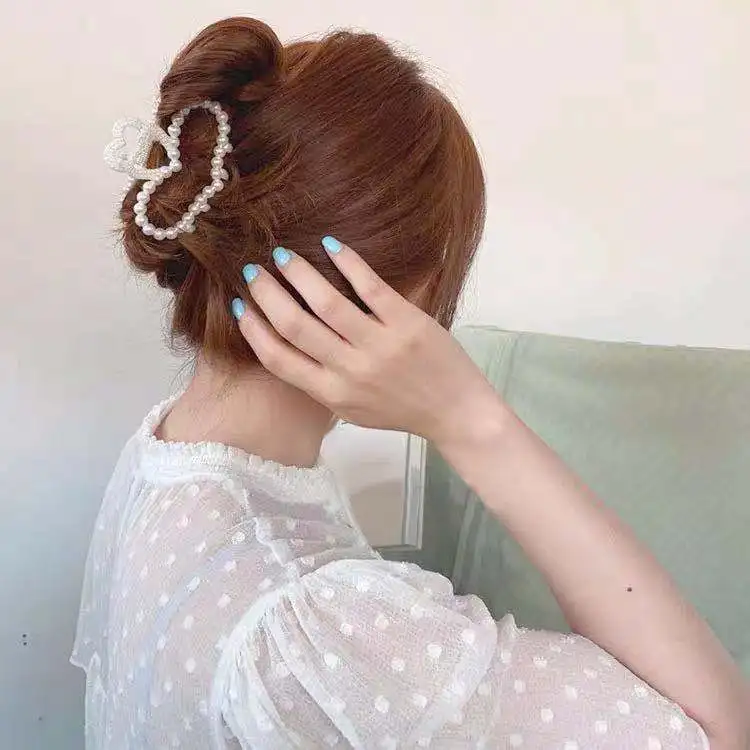Mermaid Retro Hair Claw Clip Korean Ins Pearl Hair Clip Temperament Shark Pan Hair Large Clamps Claw Clip