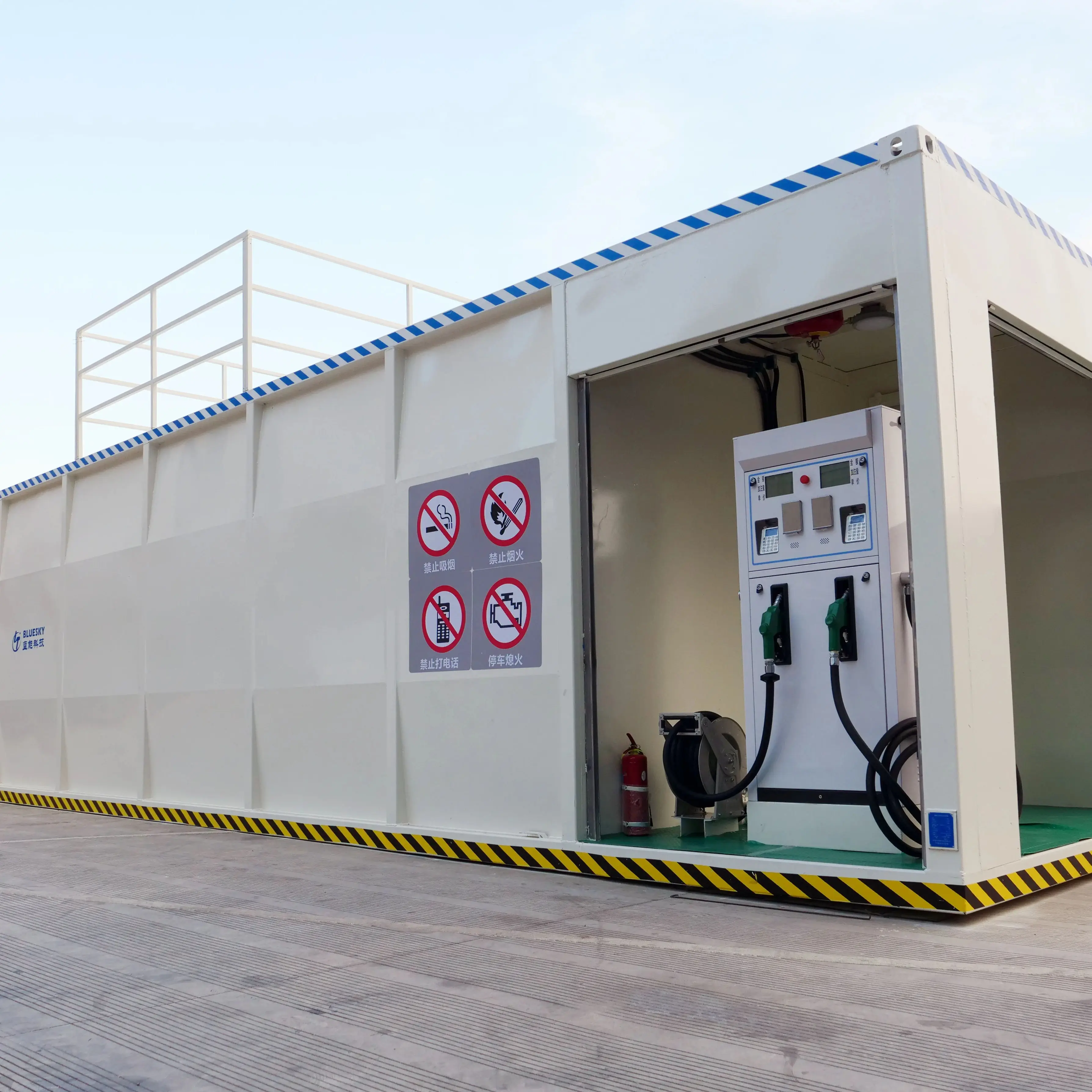 Bluesky 20ft 40ft Container Portable Filling Stations With Fuel Dispenser Mobile Container