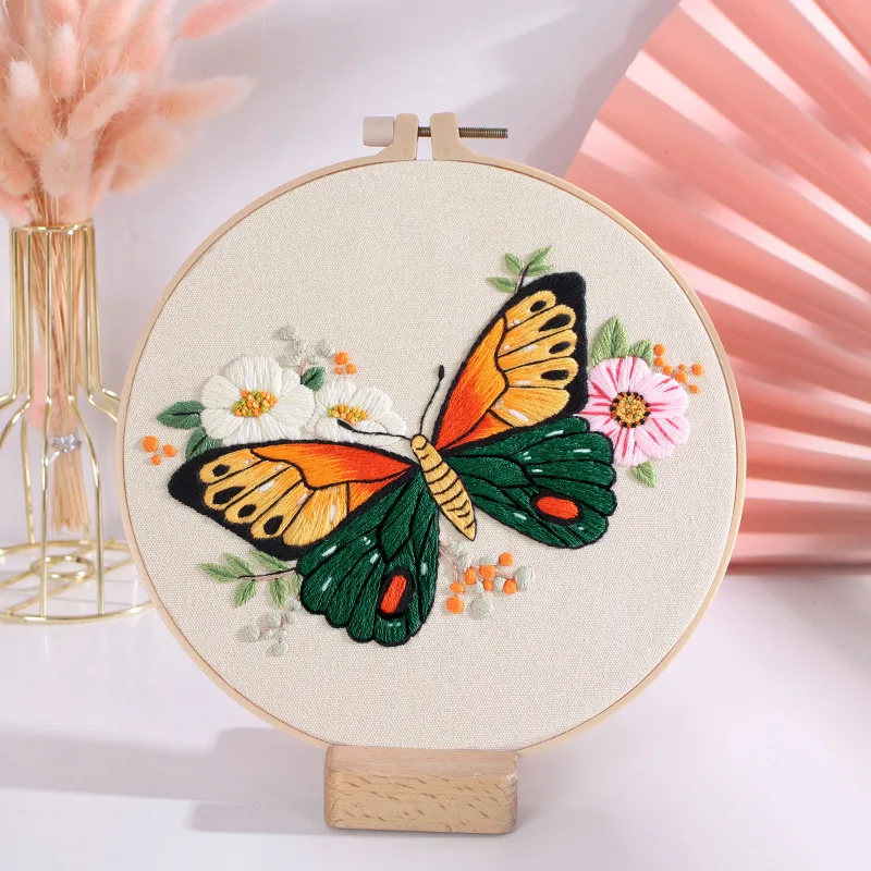 Wholesale DIY Butterfly Embroidery Kit For Beginner Floral Modern Plant Hand Embroidery Kit with Needlepoint Hoop DIY Craft Kit