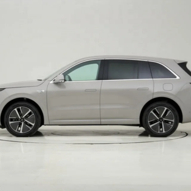 2024 China Brand Li Xiang L6 New Energy 4WD Vehicle luxury car parts L7 L8 L9 PRO new car or used car