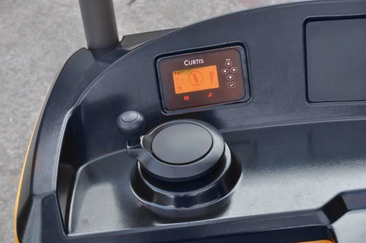 Xilin 9M 1600kg Electric Forklifts Reach Truck With Double Scissors