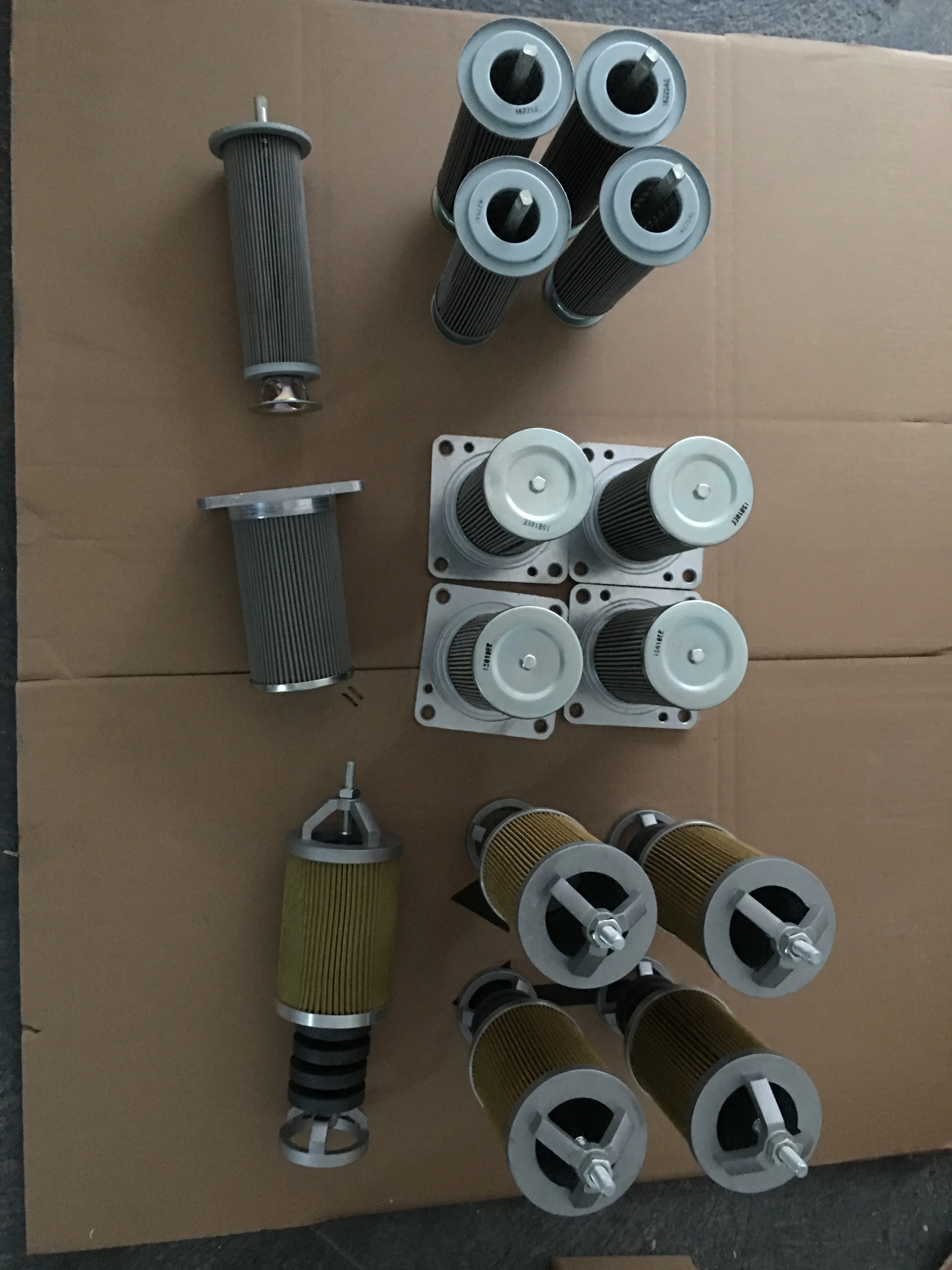 Shantui Bulldozer Spare Parts SD16 Transmission Filter Element 16Y-15-07000