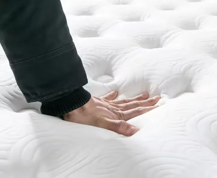 OEM ODM Sweetnight roll up pocket Two edge luxury hotel king queen size bed latex memory foam spring mattress in a box