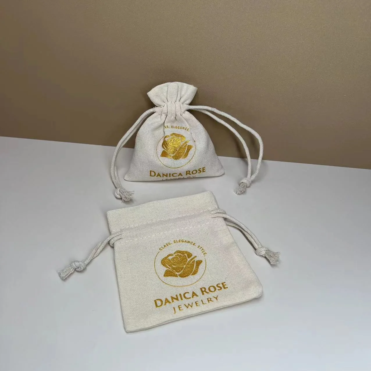 Wholesale Promotional Calico Organic Small Custom Printed Gift Canvas Muslin Pouch Drawstring Cotton Bag Dust Bag for Jewelry